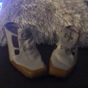 Sling backs